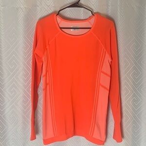 Athleta High Visibility Neo-Thermal Long Sleeve Women’s Size Large